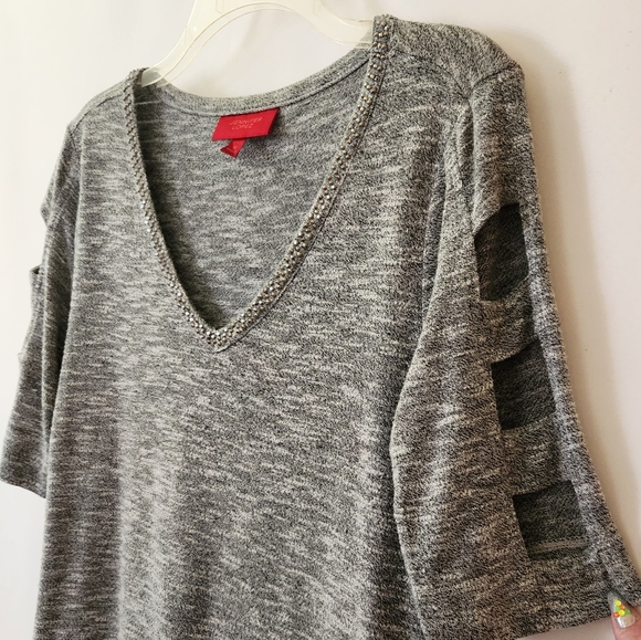 Jennifer Lopez Y2k Gray Studded V-Neck Tee with Cutouts womens size medi… - Picture 3 of 13